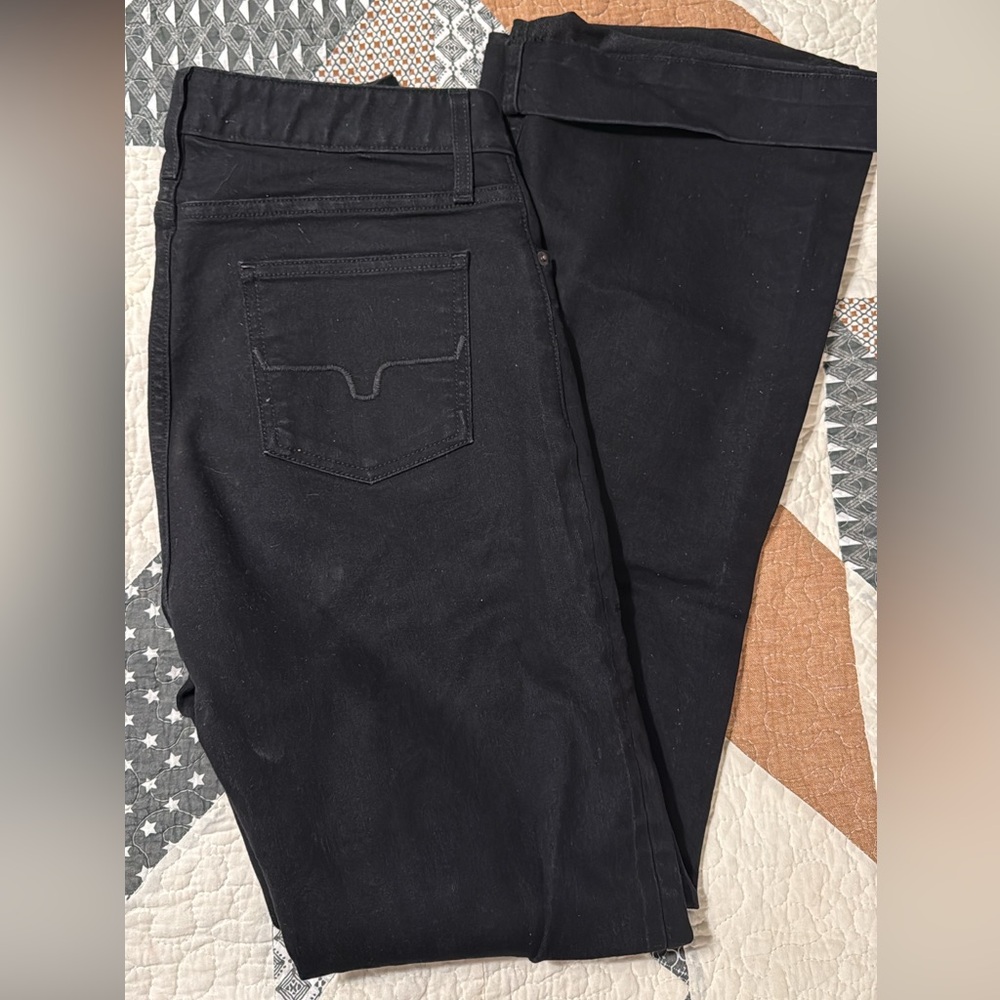 Kimes Ranch Women's High Rise Jeans - Black